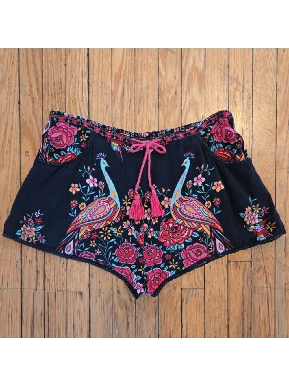 SPELL Hotel Paradiso Jet Shorts Size Small - Picture 5 of 10